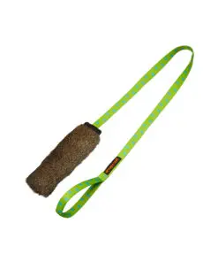 Tug-E-Nuff koerte piiksuga mänguasi jänesenahast Rabbit Skin Squeaky Chaser roheline